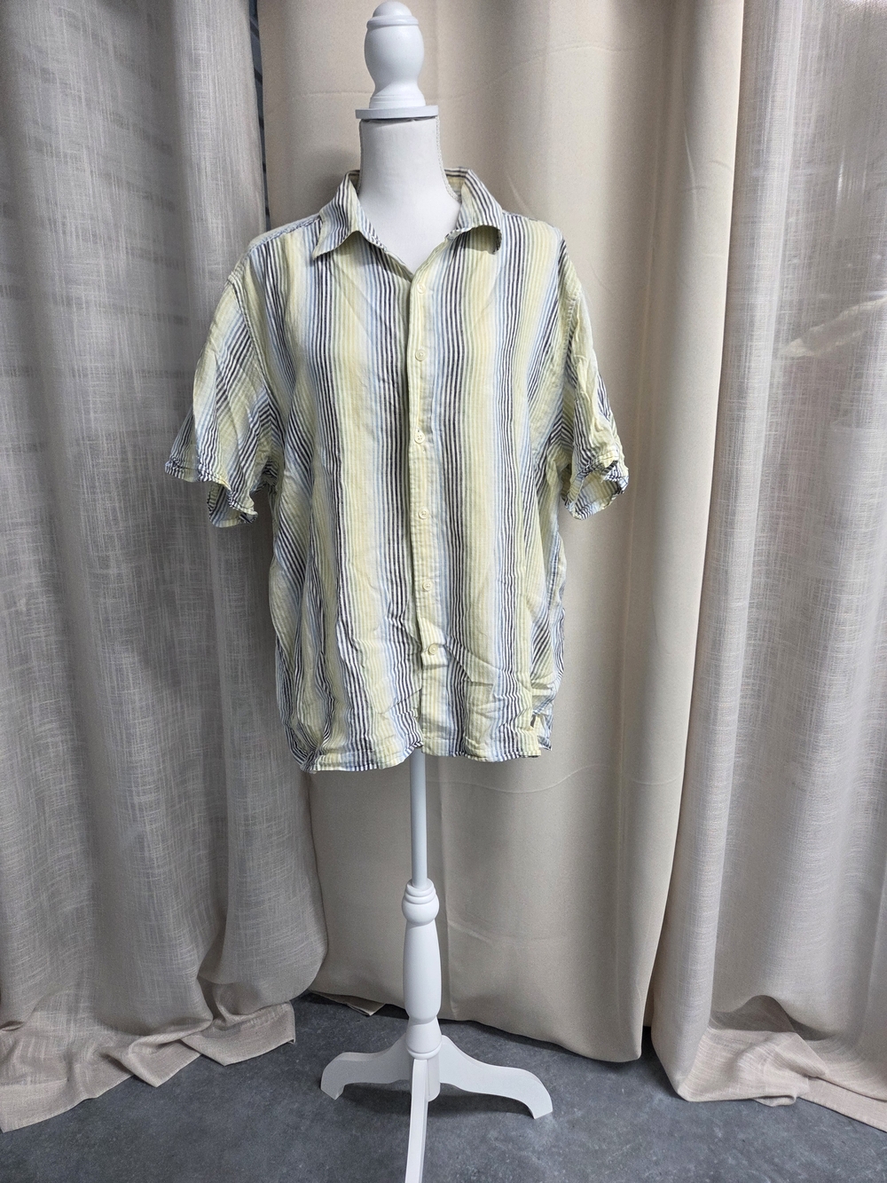 Axcess Short-Sleeve Button-Down Shirt Yellow Blue Stripe Vintage